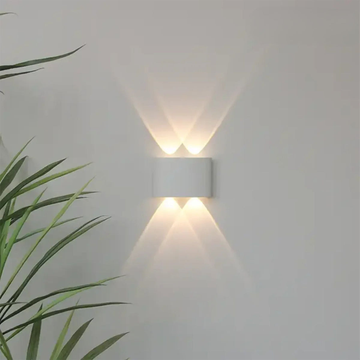 Luma LED Wandlamp | Modern Design, IP65 Waterbestendig