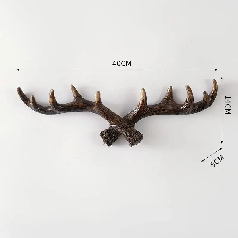 Cervano | Stijlvolle Decoratieve Resin Wandhaak met Gewei Design