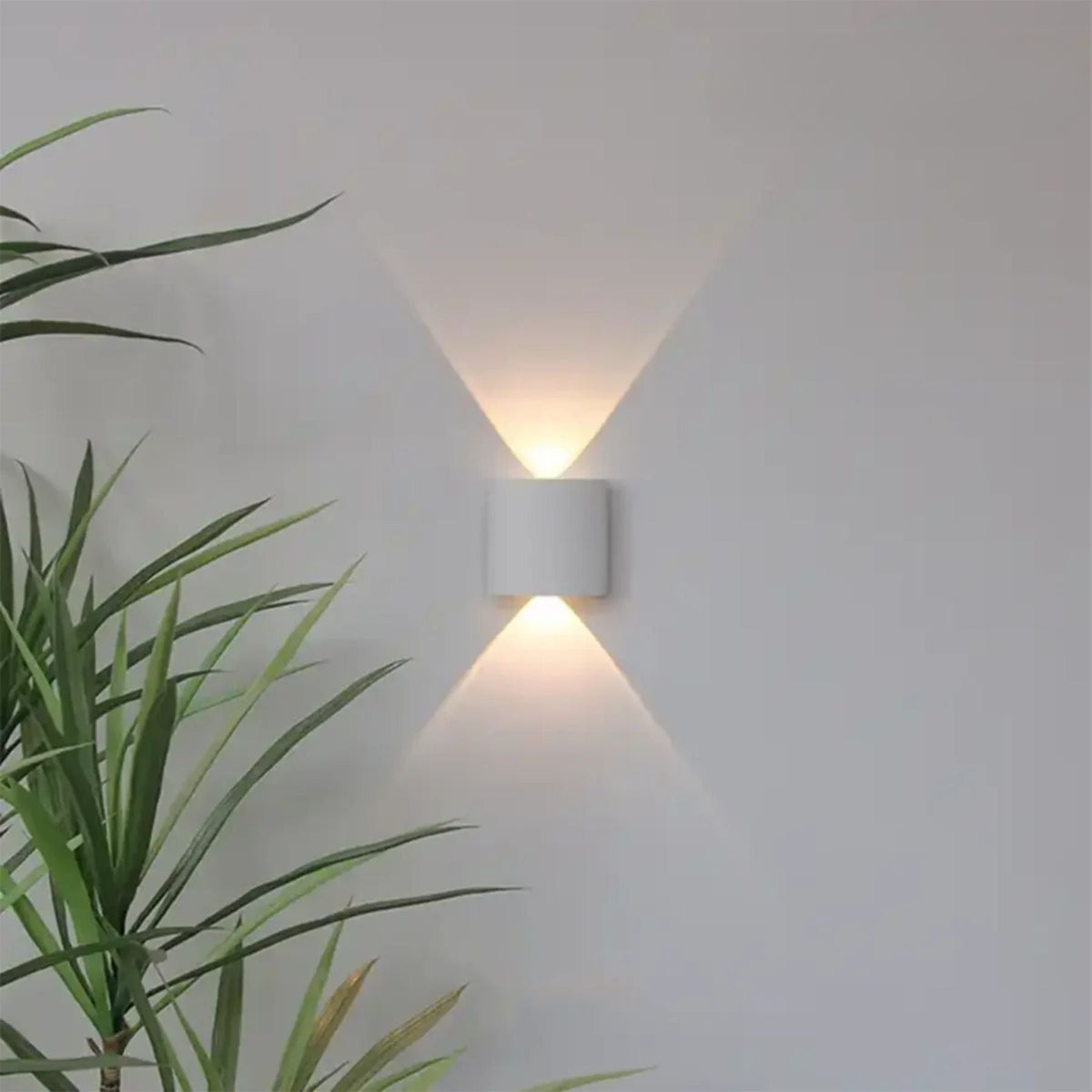 Luma LED Wandlamp | Modern Design, IP65 Waterbestendig